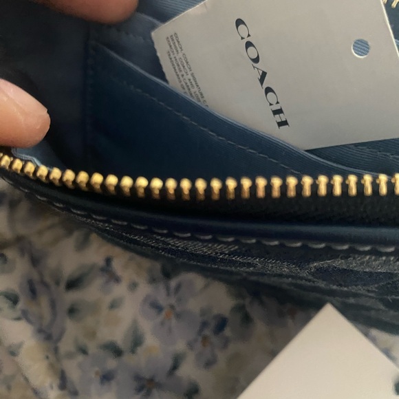 Coach Denim Wristlet Nwts - Picture 2 of 7